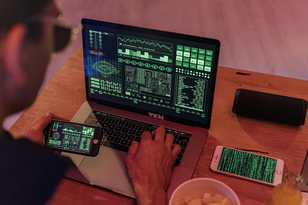 What are the top UK home design trends for 2024?